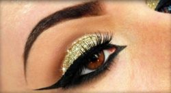 fashionstar.cc-Event-Makeup-with-golden-eyeshadow-and-false-eyelashes2