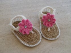 free-shipping-Handmade-Crochet-white-baby-Sandals-pink-flower-decoration-Crochet-Baby-Summer-Shoes-Girl-Sandals