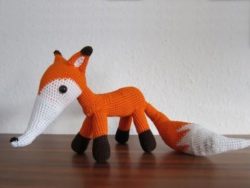 296c43718a16660ee4529c1c41945a94--crochet-fox-crochet-animals