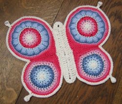 2d8d6306e47ec9241686004713786249--crochet-butterfly-pattern-butterflies