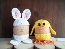 Cute-Crochet-Egg-Holder