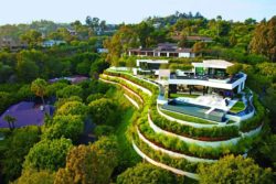 extravagant-contemporary-beverly-hills-mansion-with-creatively-luxurious-details-1-full
