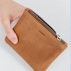 Baggu_Leather_Pouch_Small_Saddle_Crop_1024x1024