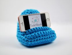 Crochet_Mobile_Holder1