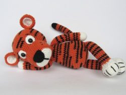 little-tiger-tomy-amigurumi-crochet-pattern-906539378-600x450