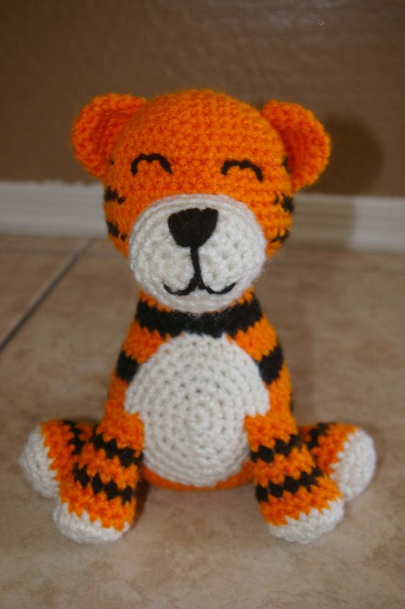 89898dc761243b9c6f85ae32edc565e4--crochet-crafts-crochet-toys