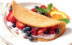 bill-phillips_back-to-fit-recipes_graphic-3_berry-dessert-crepes