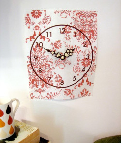 1_paperclock_pink_overview