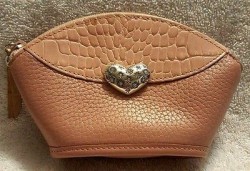 brighton-pink-leather-coin-purse-or-lipstick-case-swarovski-crystal-heart-zipper-77bbb985c78861c95b304bad214b2ad6