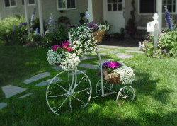 Custom-Beautiful-White-Vintage-Bicycle-Garden-Patio-Accessory