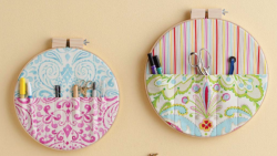 Sew-Daily-embroidery-hoop-wall-pocket