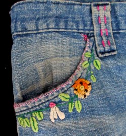 embroidered right jeans pocket  Idiosyncratic Fashionistas IMG_1035