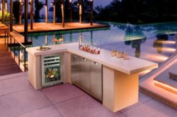 4-outdoor-kitchen-cool-refrigerator-undercountertop