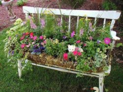 creative-garden-ideas-old-garden-bench-flower-container