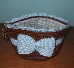 crochet-bow-coin-purse