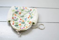 embroidery-coin-purse6