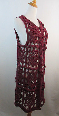 a27-red-wine-vivenne-tam-womens-open-knit-crochet-sleeveless-vest-cardigan-sz-2-22b404cf1b5ac9e0410486010c6db5a0 (1)