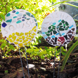 mosaic-garden-stake-kit