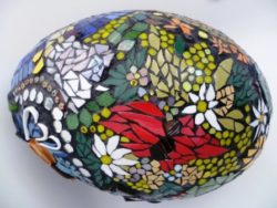 easter-egg-mosaic-australiana-wildflowers
