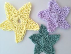 How-to-crochet-a-star-tutorial-all-three-stars