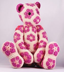 Lollo-African-Bear-Crochet--550x623