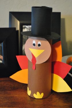 thanksgiving-crafts-with-toilet-paper-roll