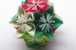 Folded-Flower-Ball-Ornaments-LARGE_ExtraLarge1000_ID-1170785