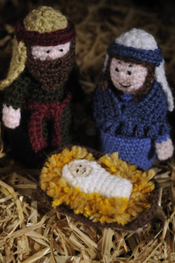 nativity knitted characters