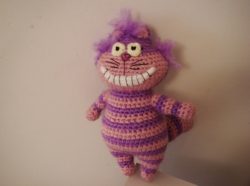Crocheted-Cheshire-Cat-the-cheshire-cat-24448953-495-368
