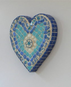 original_white-shells-mosaic-heart-wall-art