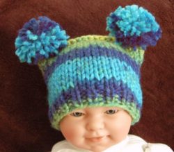 knitting_pattern_baby_jester_hat_with_pom_poms_43151c35