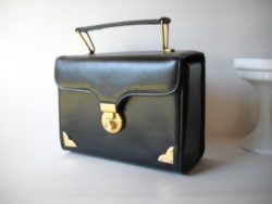 vintage_box_purse_navy_blue_faux_leather_2d40949e