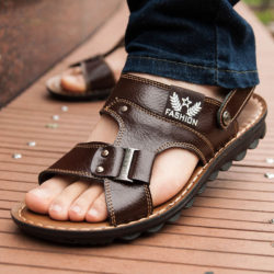 Men-s-authentic-cool-summer-wear-soft-bottom-leather-slippers-sandals-male-boom