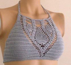 301c591c3726929e7e73d498e3b6ee5e--crochet-bikini-pattern-crochet-halter-tops