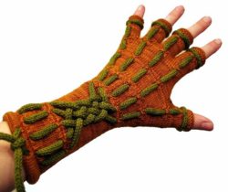 4c7f225cb81f80570ee64b057bcee2f6--knitted-gloves-fingerless-gloves