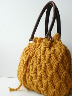 c0a710caf890ecbb6b65583df811bea4--handbags-on-sale-luxury-handbags