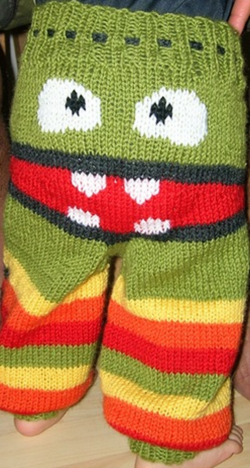 Knitted-Monster-Pants-free-pattern-3