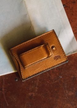mens-rugged-leather-clip-wallet-dakota-saddle-tan-front