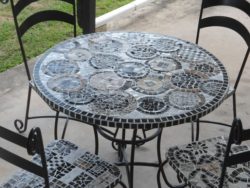 2a2bb7ec8281bf57e927016f0524eabb--mosaic-tables-patio-tables