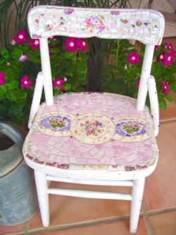 9526136e05369a74376bc866fa217d46--child-chair-mosaic-projects