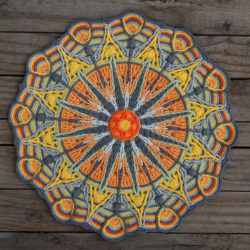 carocreated-crochet-mandala