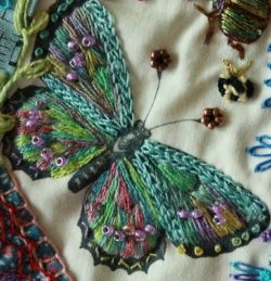 e09a6b3c8367c90f36e862b20da147dd--butterfly-embroidery-crewel-embroidery