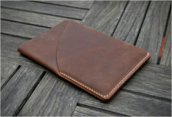 grams28-ipad-mini-leather-sleeve-4