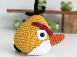 yellow-angry-bird-amigurumi-crochet-free-pattern-2