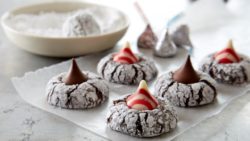 KISSES Peppermint Brownie Drops