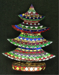 Multicolored-Glass-Mosaic-Christmas-Tree