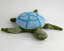 Turtle-Afghan-and-Pillow_01_large
