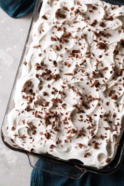 chocolate-cake-marshmallow-frosting-9-768x1156