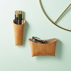 leather-wall-pockets