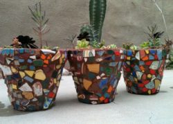 95744113d0c1b750cb27e55d33662927--mosaic-flower-pots-mosaic-pots